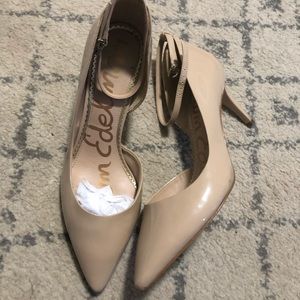 Sam Edelman nude heels